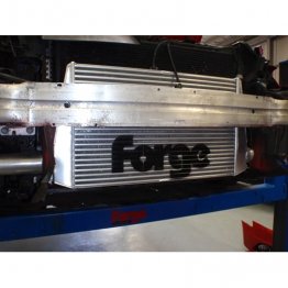 Forge Motorsport Intercooler for the Audi A4 and A6 2.0T Petrol - Black